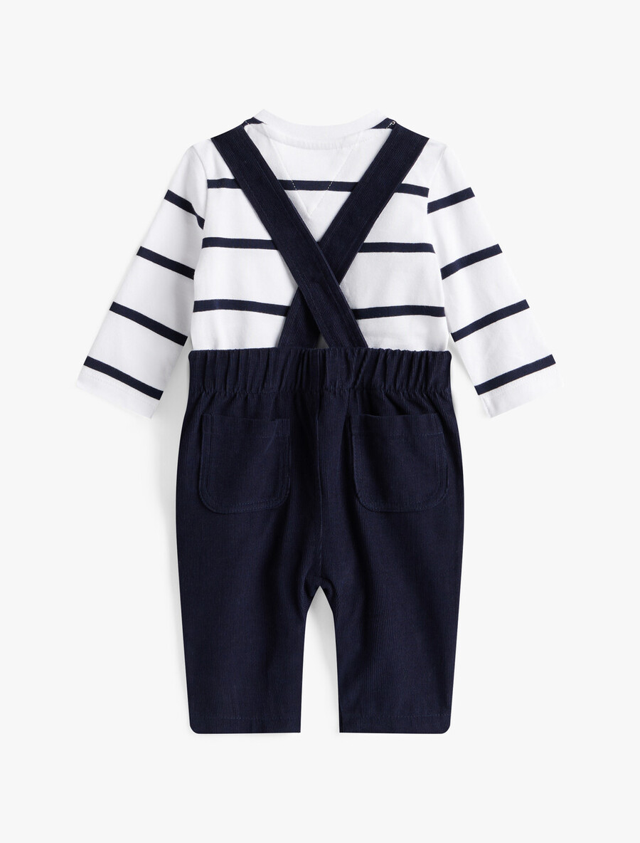 set aus cord-latzhose und langarmshirt
