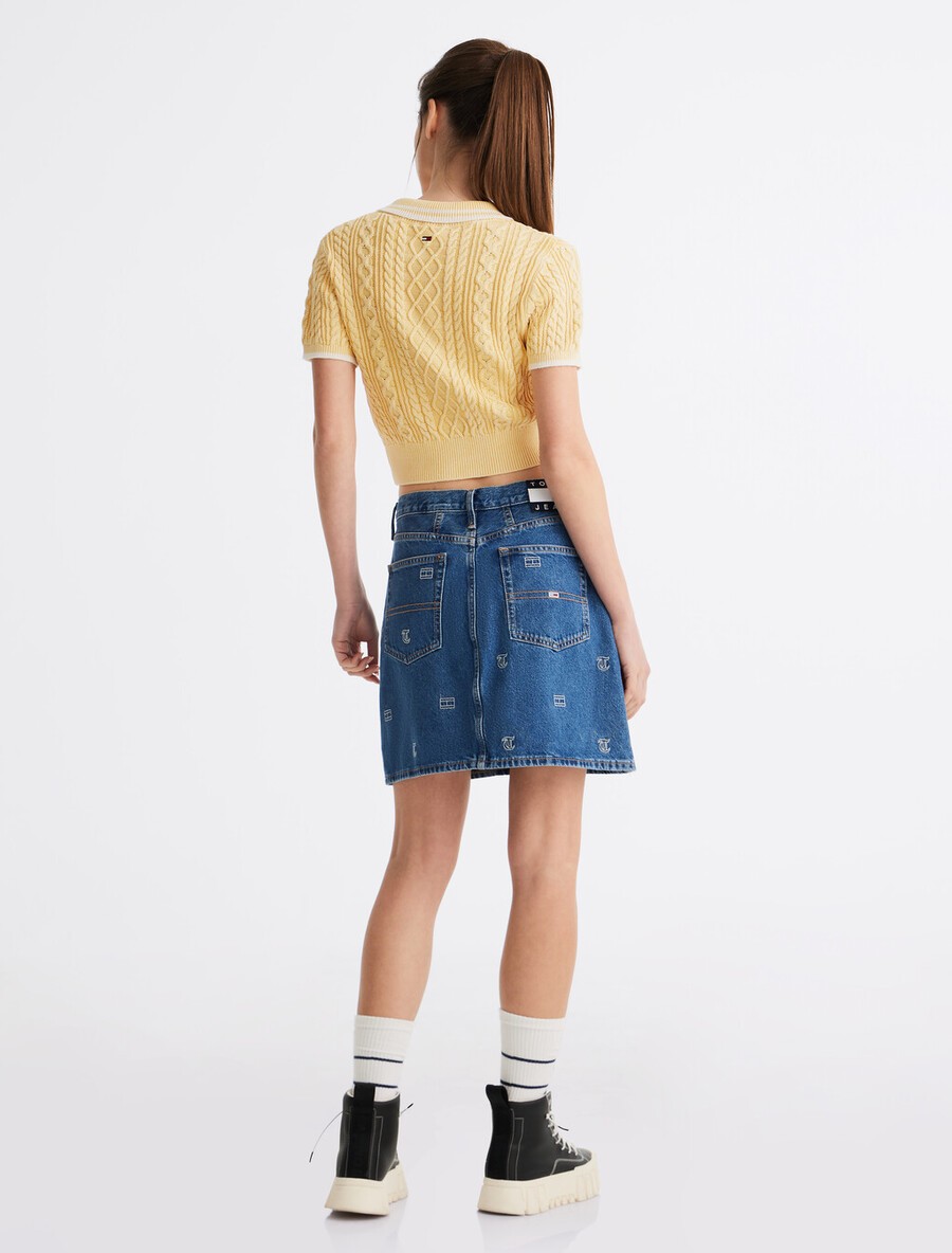 kurzes polo-shirt mit zopfmuster