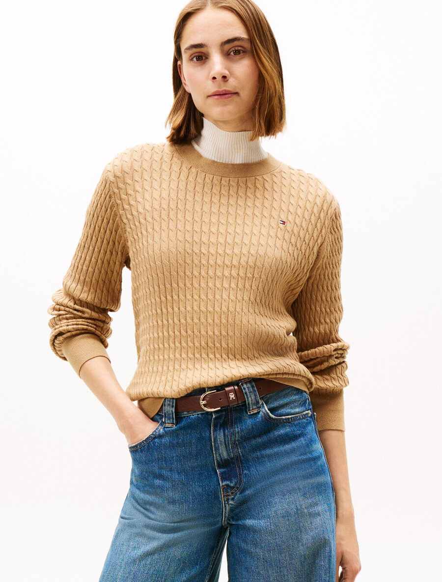 feinstrickpullover mit rundhalsausschnitt