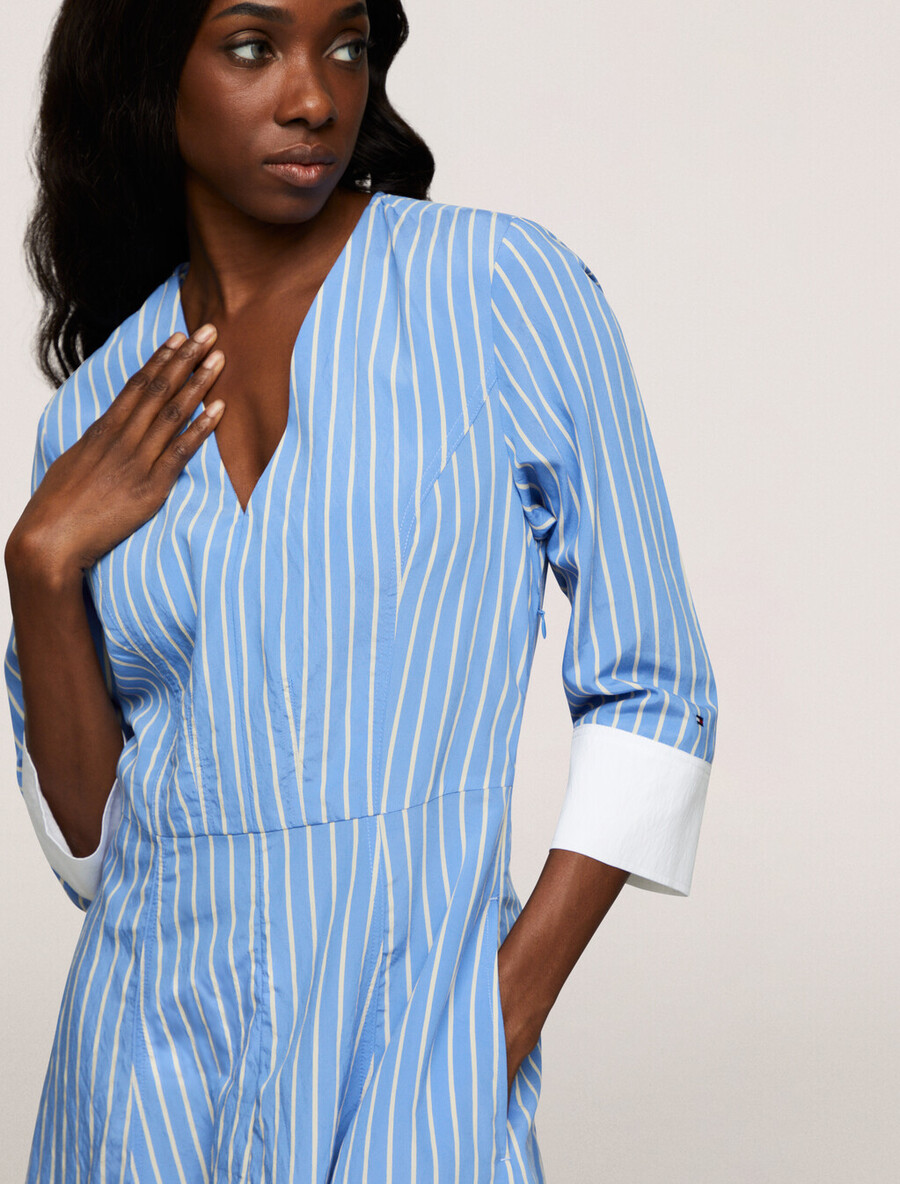 gestreiftes kleid in a-linie