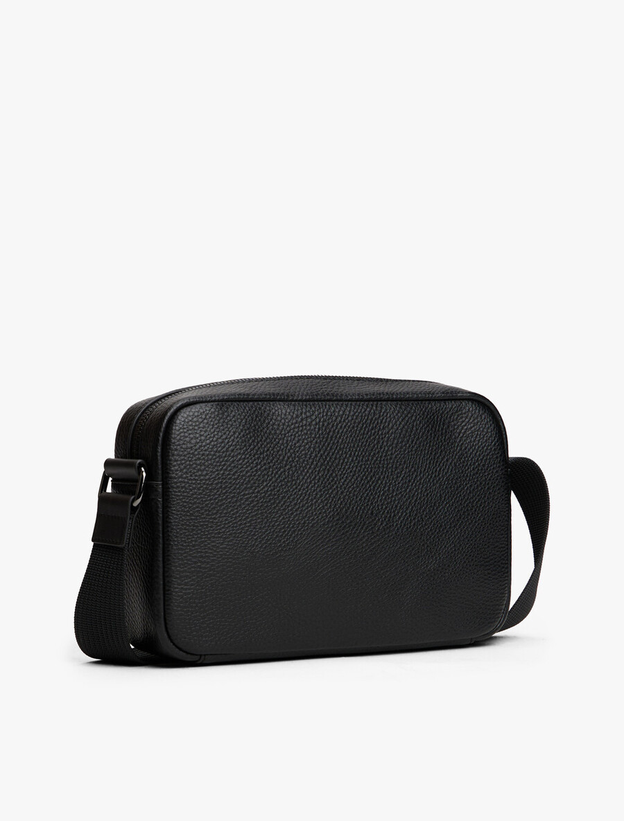 reportertasche mit kieselstruktur