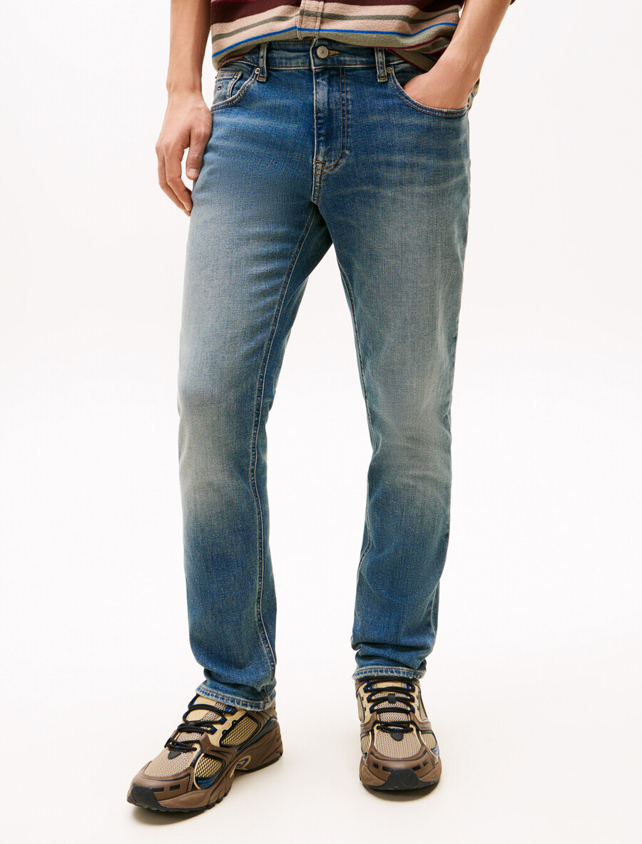 scanton faded slim jeans