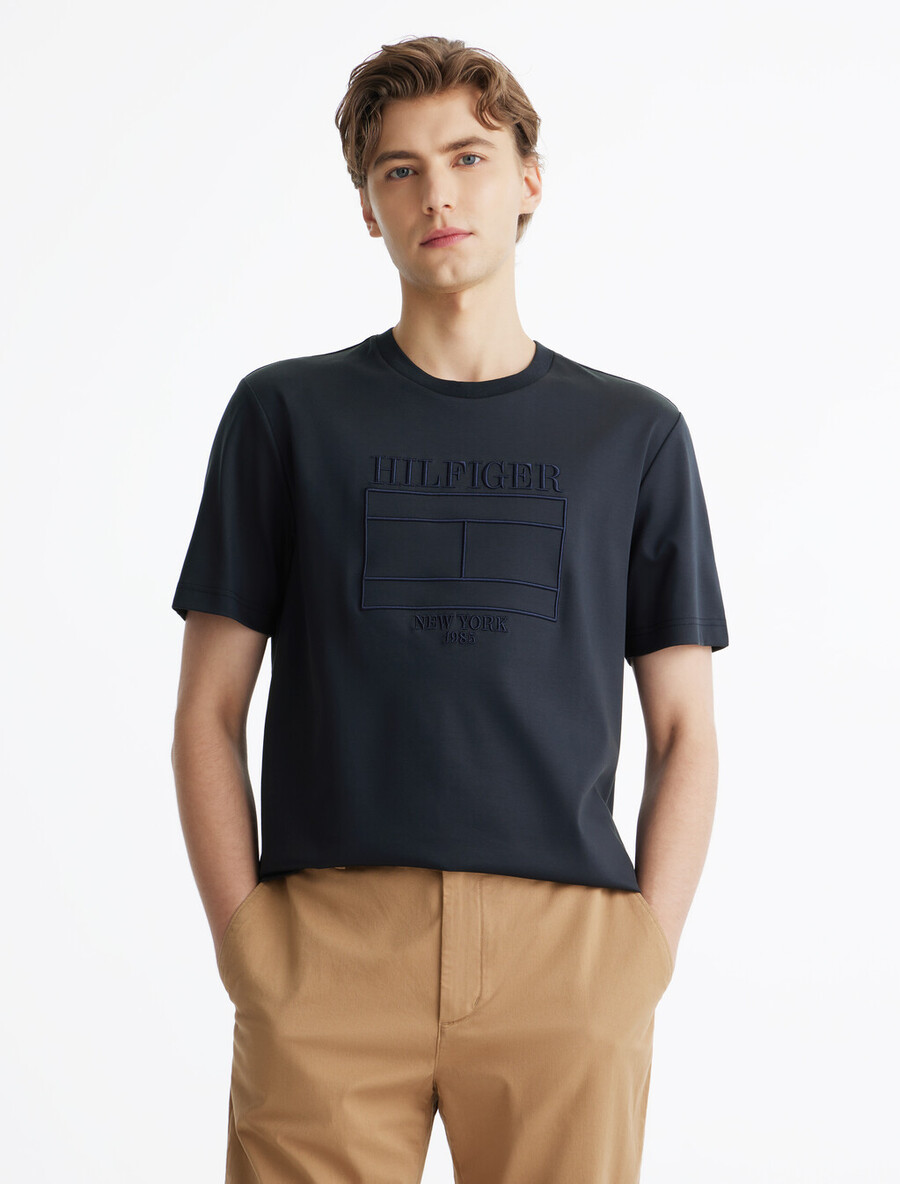 hilfiger flaggenstickerei t-shirt