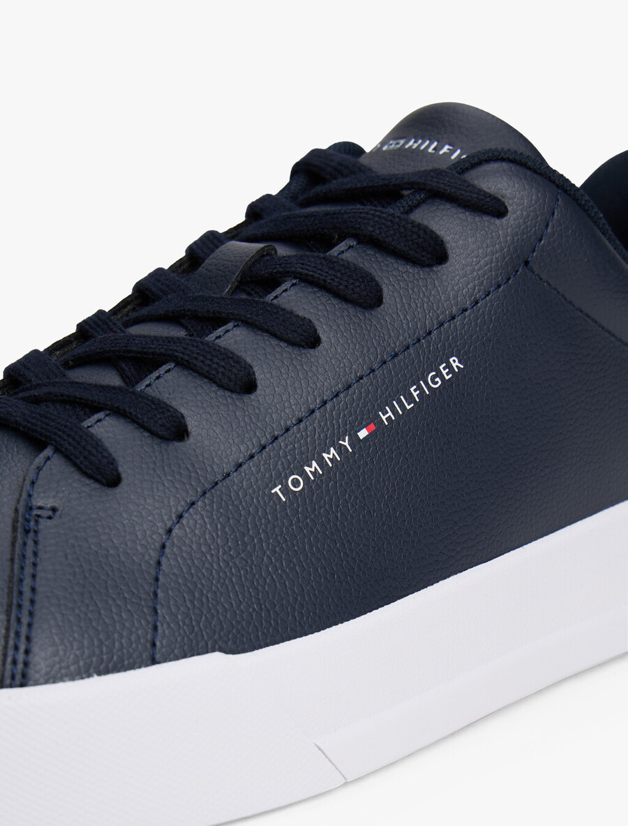 pebble grain court trainer