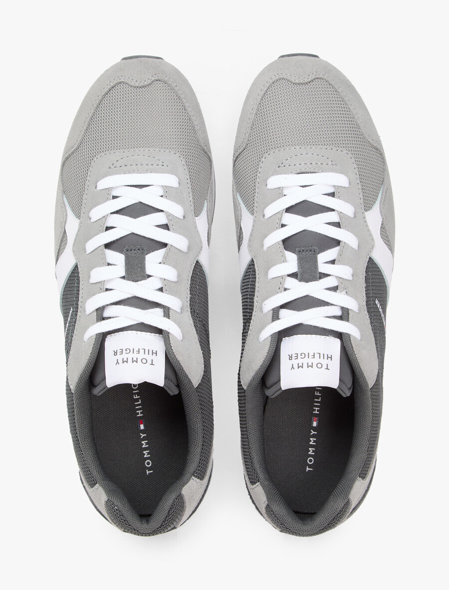 sneaker aus wildleder mit gemischter textur