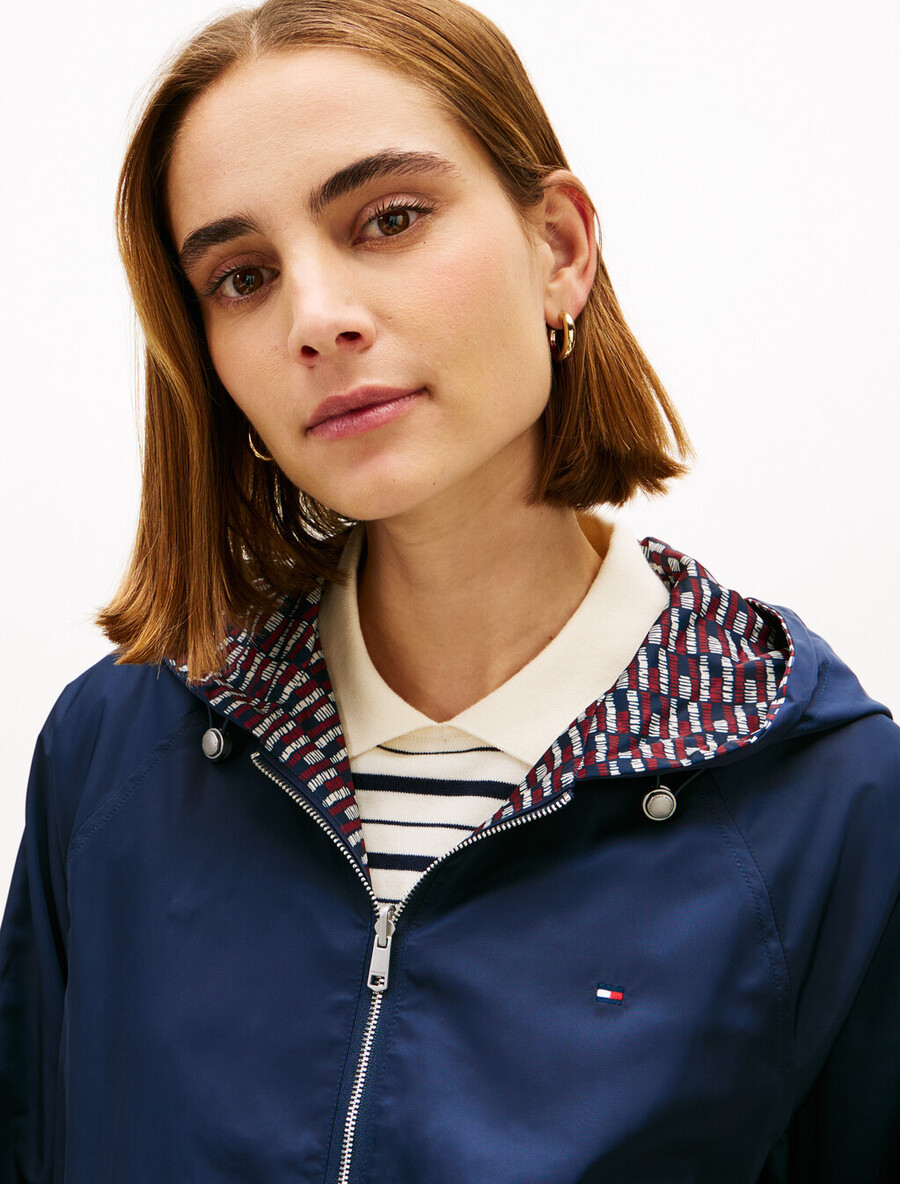 wendbare windjacke mit allover-print